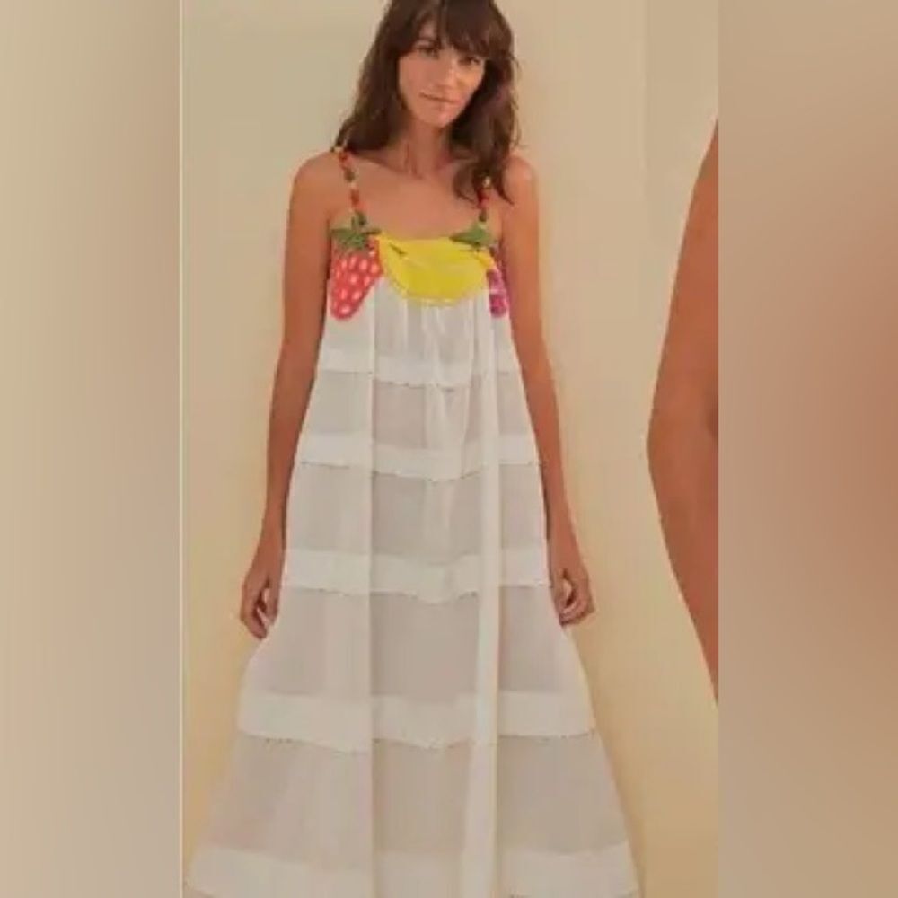 Farm Rio Fruits Richilieu Sleeveless
Midi Dress / size M